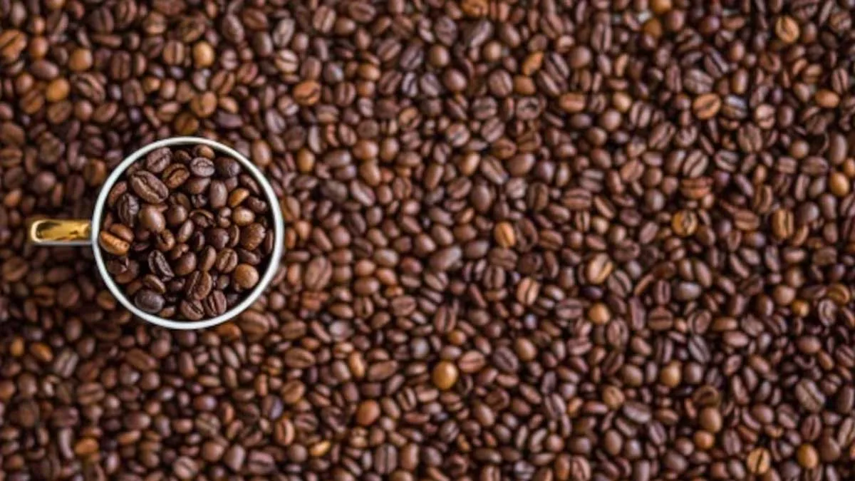 Sequías y tensiones comerciales disparan el precio del café a su máximo en 50 años